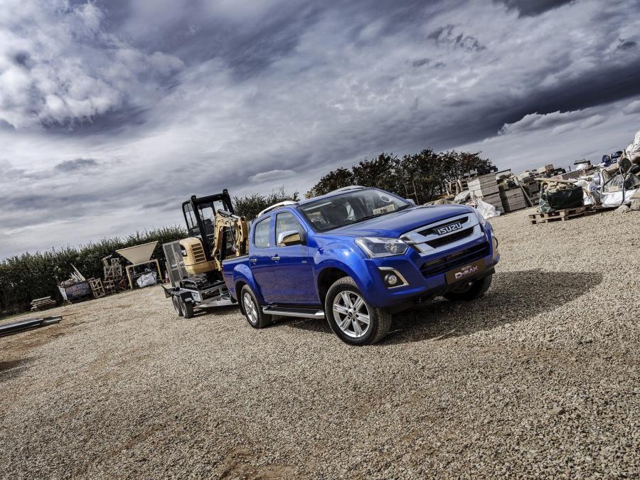  Isuzu D-Max Utah Double Cab 2017 года  (UK) (фото 9 из 10)
